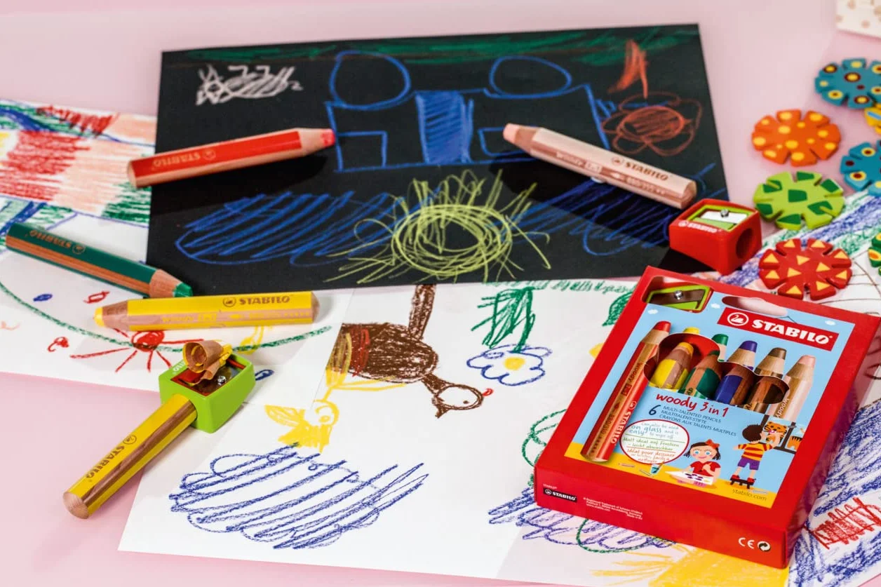 Temperówka do kredek STABILO woody 3-in-1 kolor czerwony/zielony