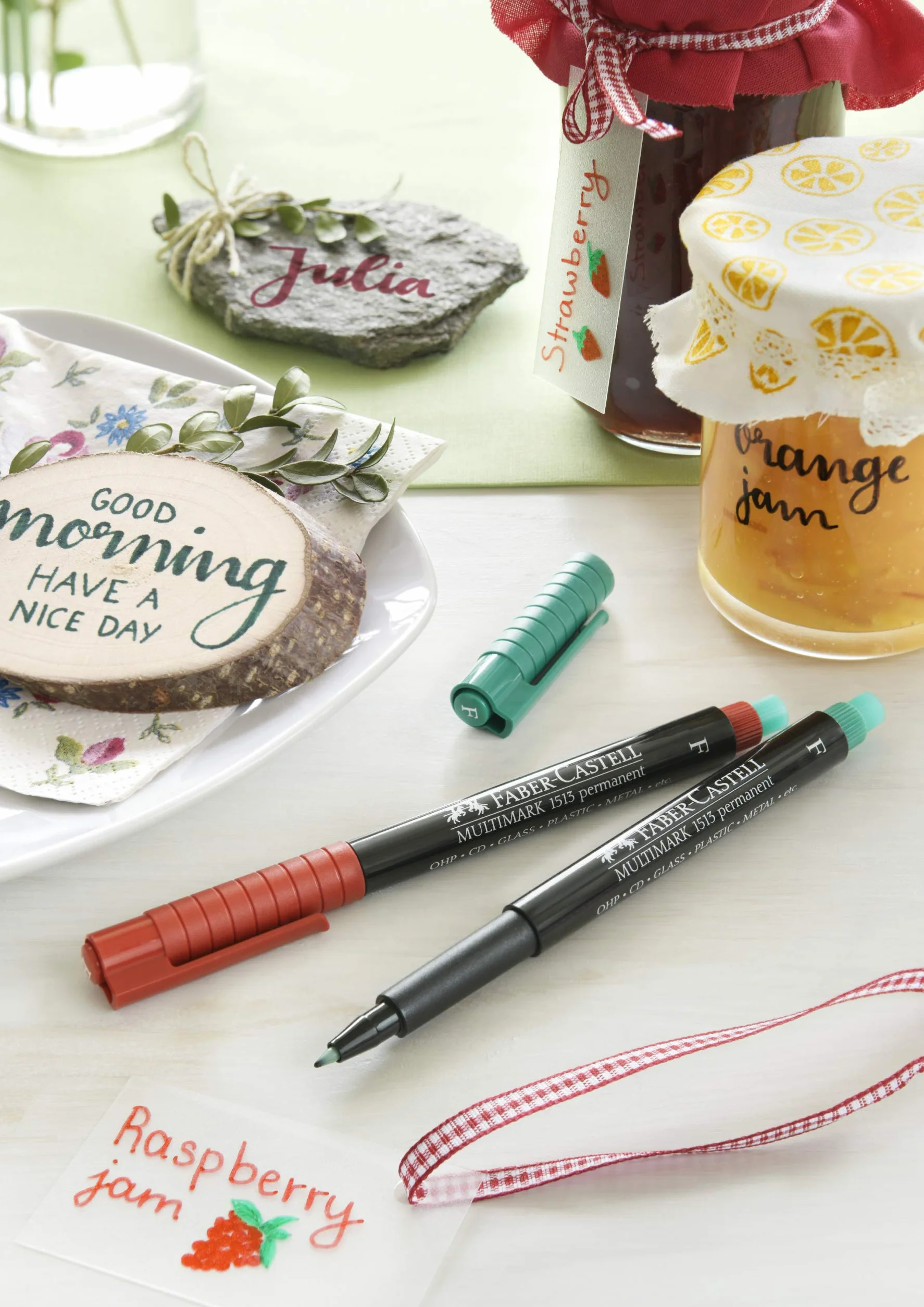 Faber-Castell 152399 Marker Permanentny, Czarny, S
